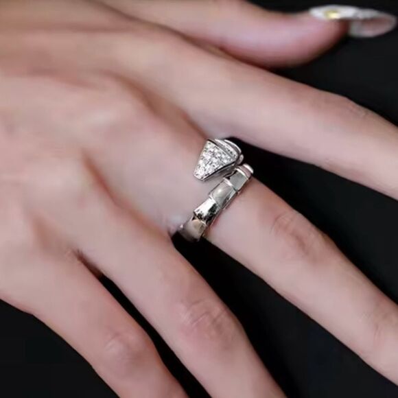 The Sparkling Serpent Ring in sterling silver and lab created diamonds sz 6.5 - Picture 12 of 13